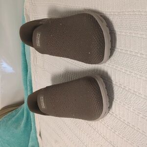 NWOT Skechers GO WALK Amara – Hands-Free, Rhinestone Sparkle| Women’s 11 | Vegan